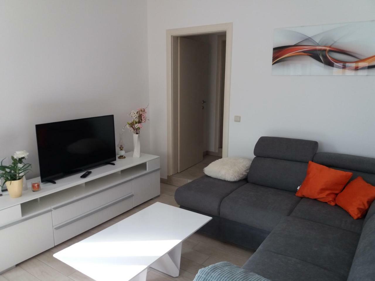 Lanelu Apartman Рогозница Екстериор снимка