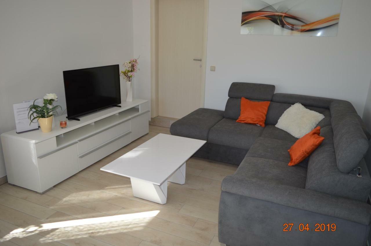 Lanelu Apartman Рогозница Екстериор снимка